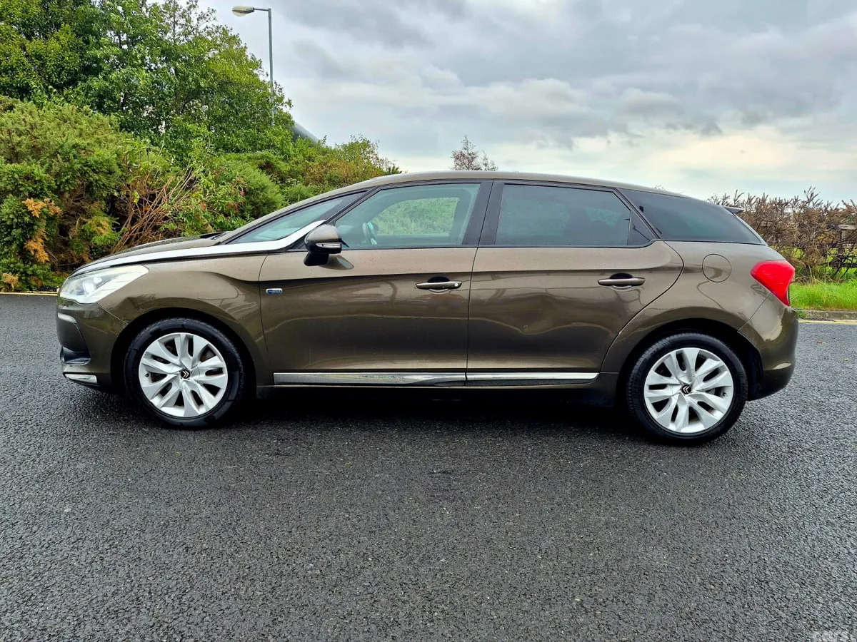 Citroen DS 5 Hatchback, Diesel Hybrid, 2013, Brown