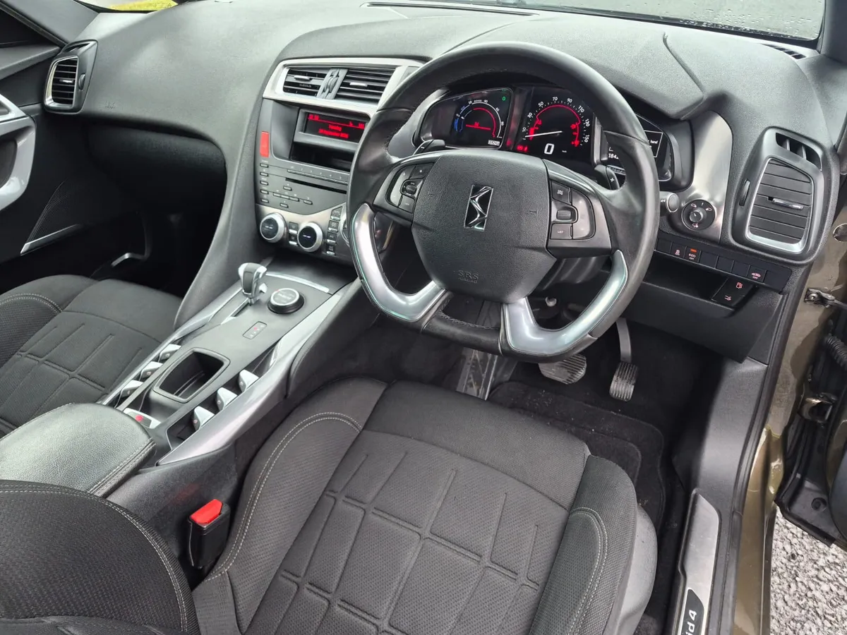 Citroen DS 5 Hatchback, Diesel Hybrid, 2013, Brown