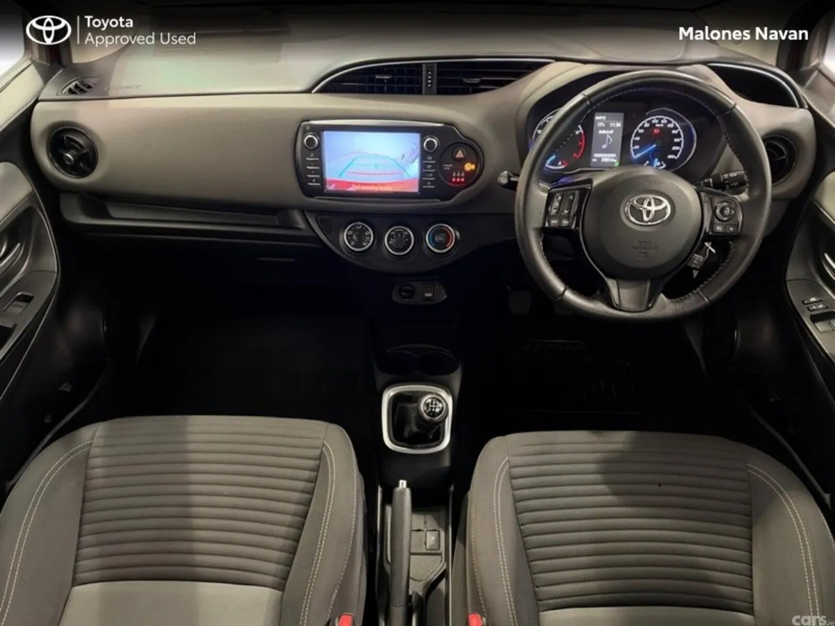 Toyota Yaris Hatchback, Petrol, 2018, Red
