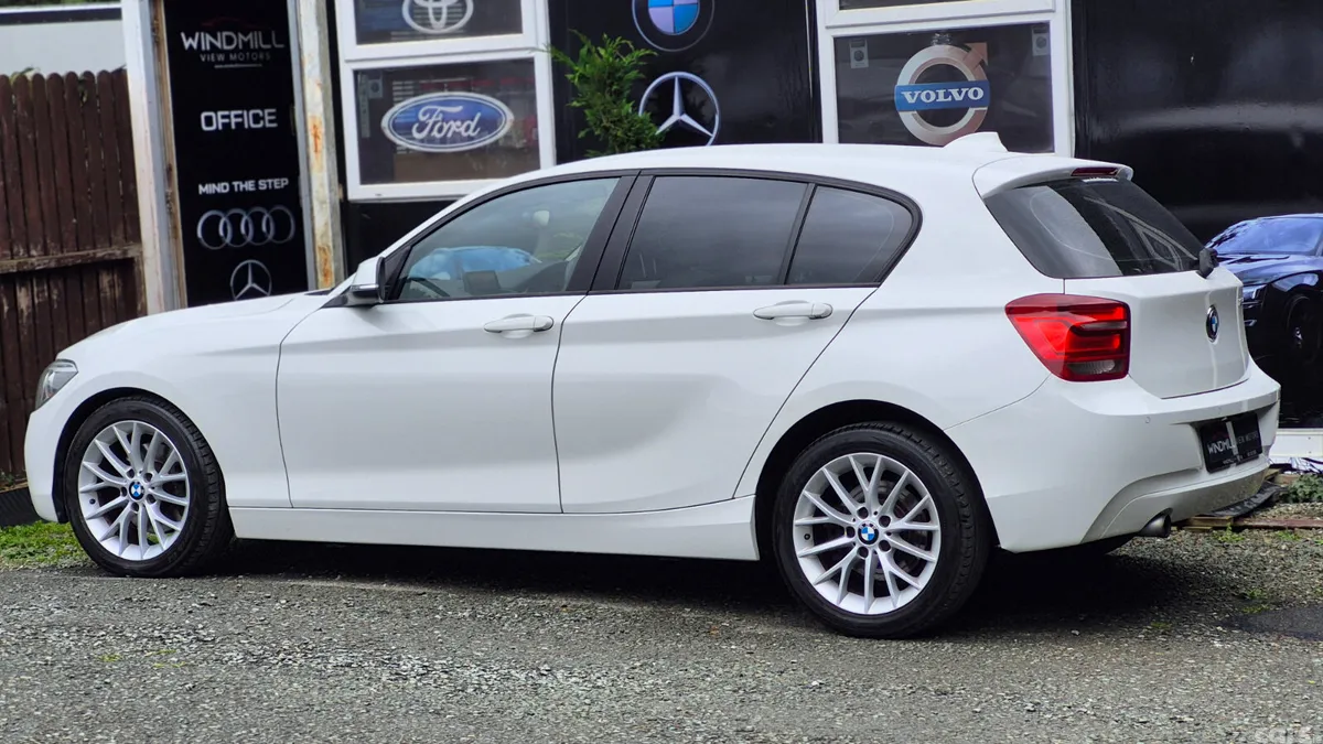 BMW 1-Series Hatchback, Petrol, 2014, White