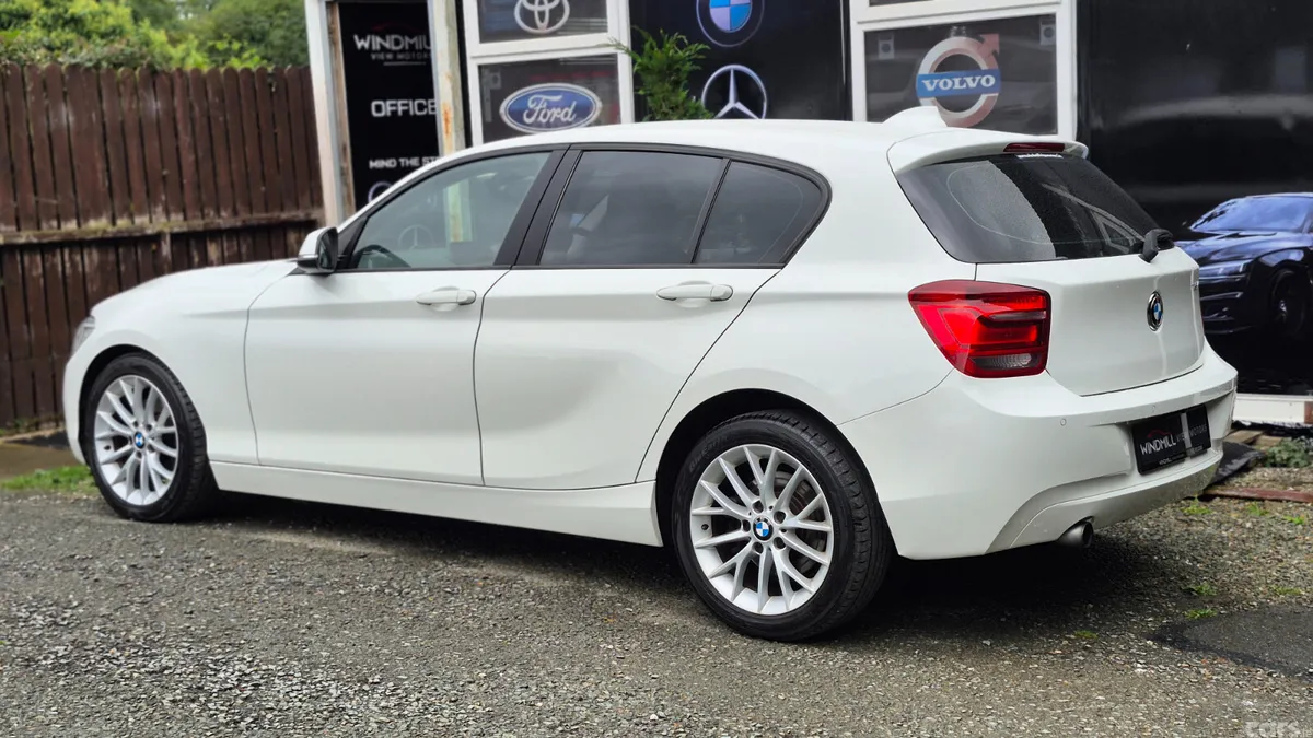 BMW 1-Series Hatchback, Petrol, 2014, White
