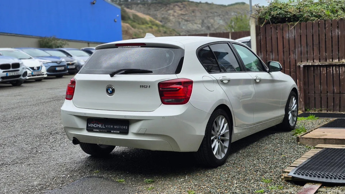 BMW 1-Series Hatchback, Petrol, 2014, White