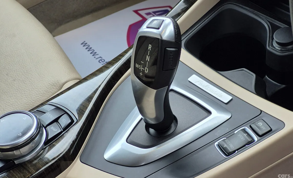 BMW 1-Series Hatchback, Petrol, 2014, White