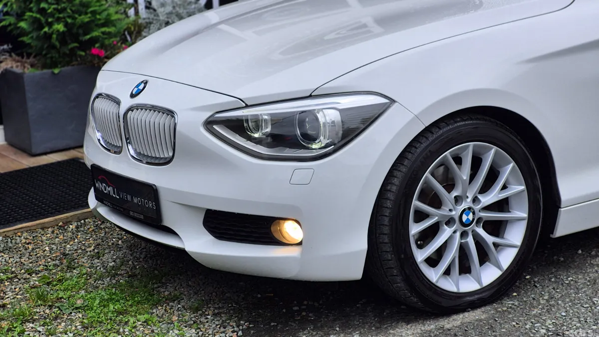 BMW 1-Series Hatchback, Petrol, 2014, White