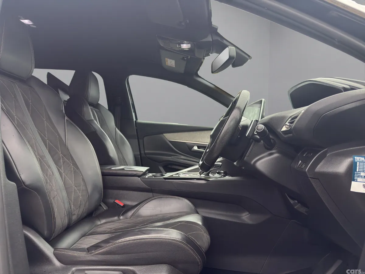 Peugeot 5008 SUV, Diesel, 2018, Blue
