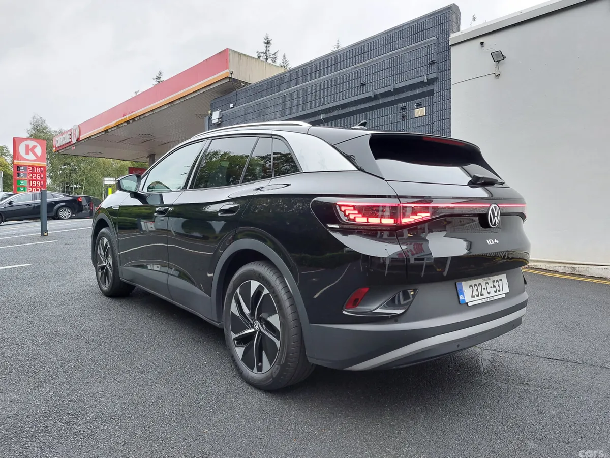 Volkswagen ID.4 Estate, Electric, 2023, Black