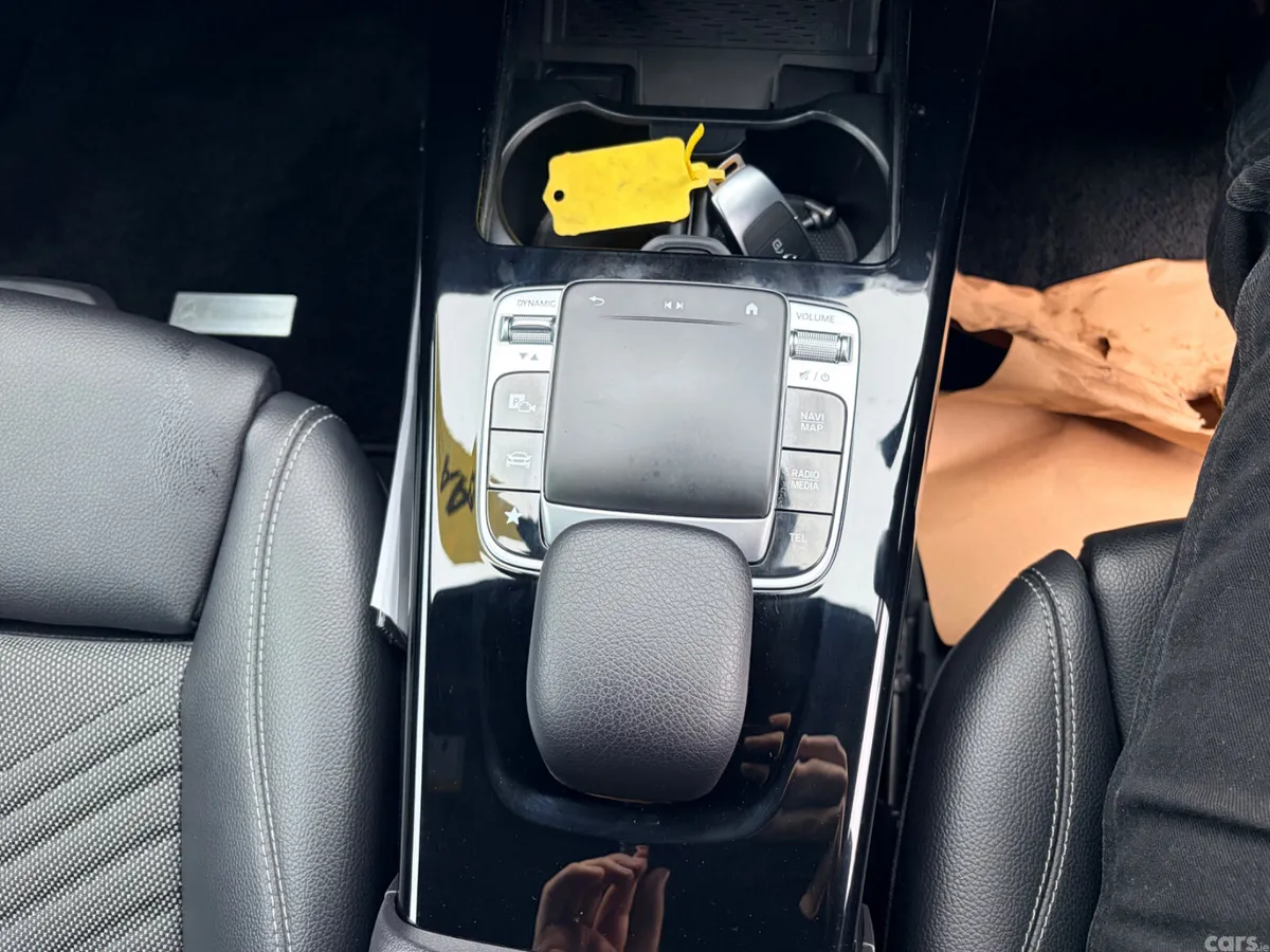 Mercedes-Benz A-Class Hatchback, Petrol, 2018, White