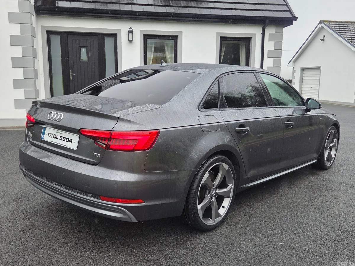 Audi A4 Saloon, Diesel, 2017, Grey