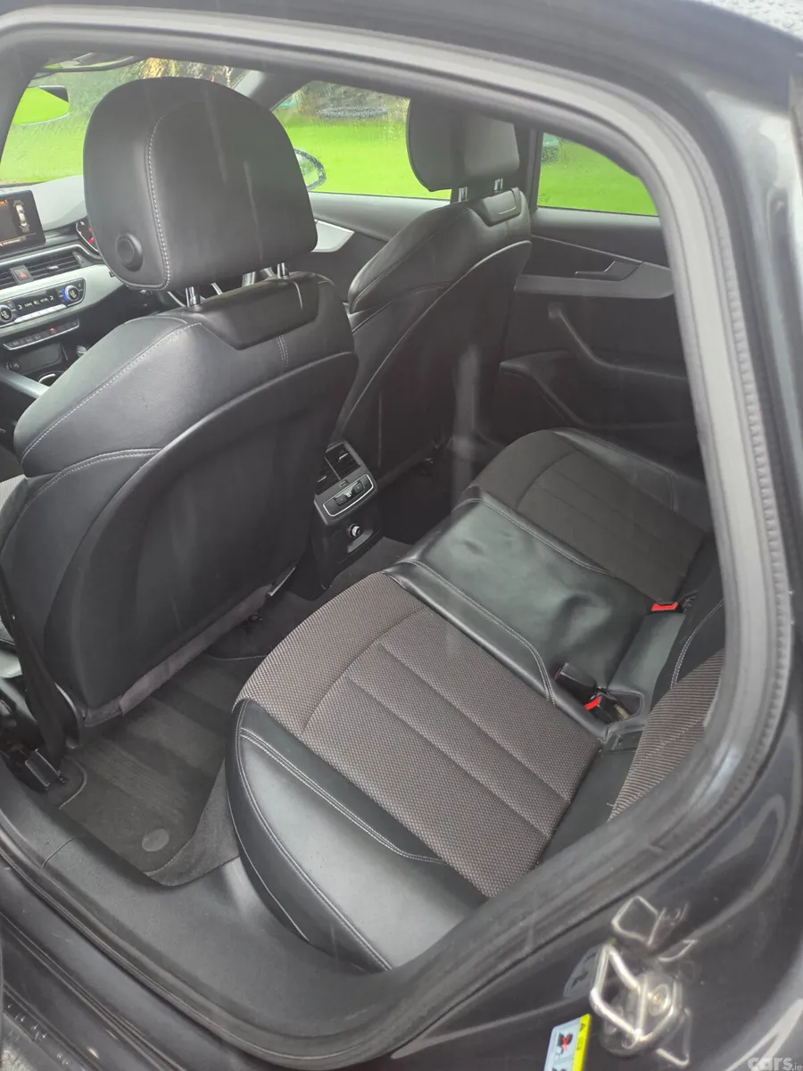 Audi A4 Saloon, Diesel, 2017, Grey