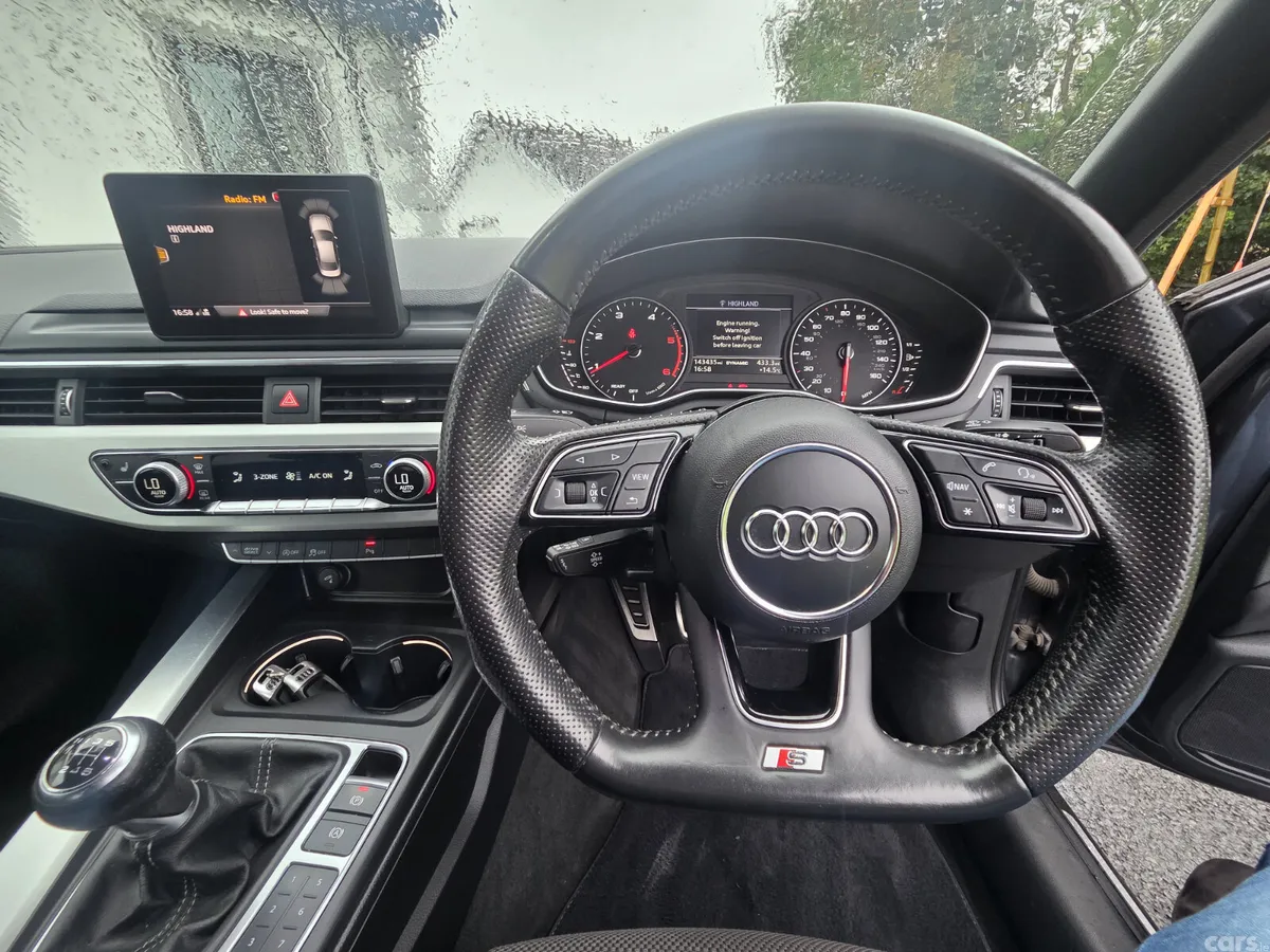Audi A4 Saloon, Diesel, 2017, Grey
