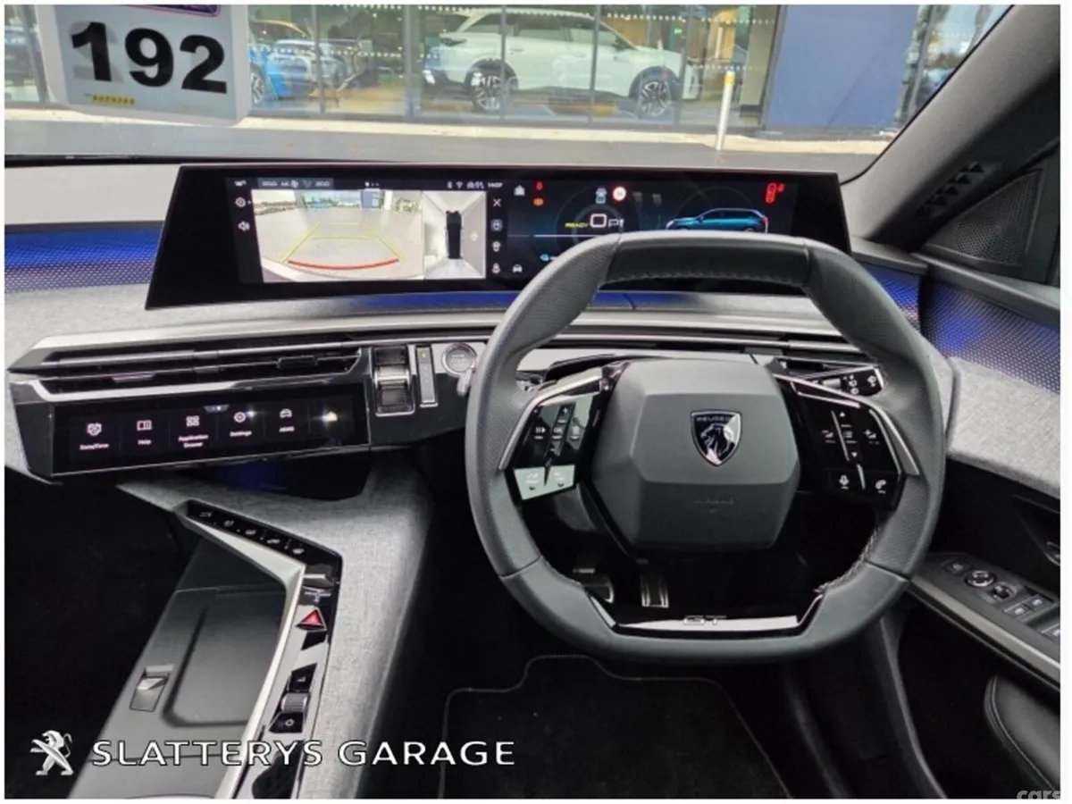 Peugeot 5008 SUV, Electric, 2025, Black