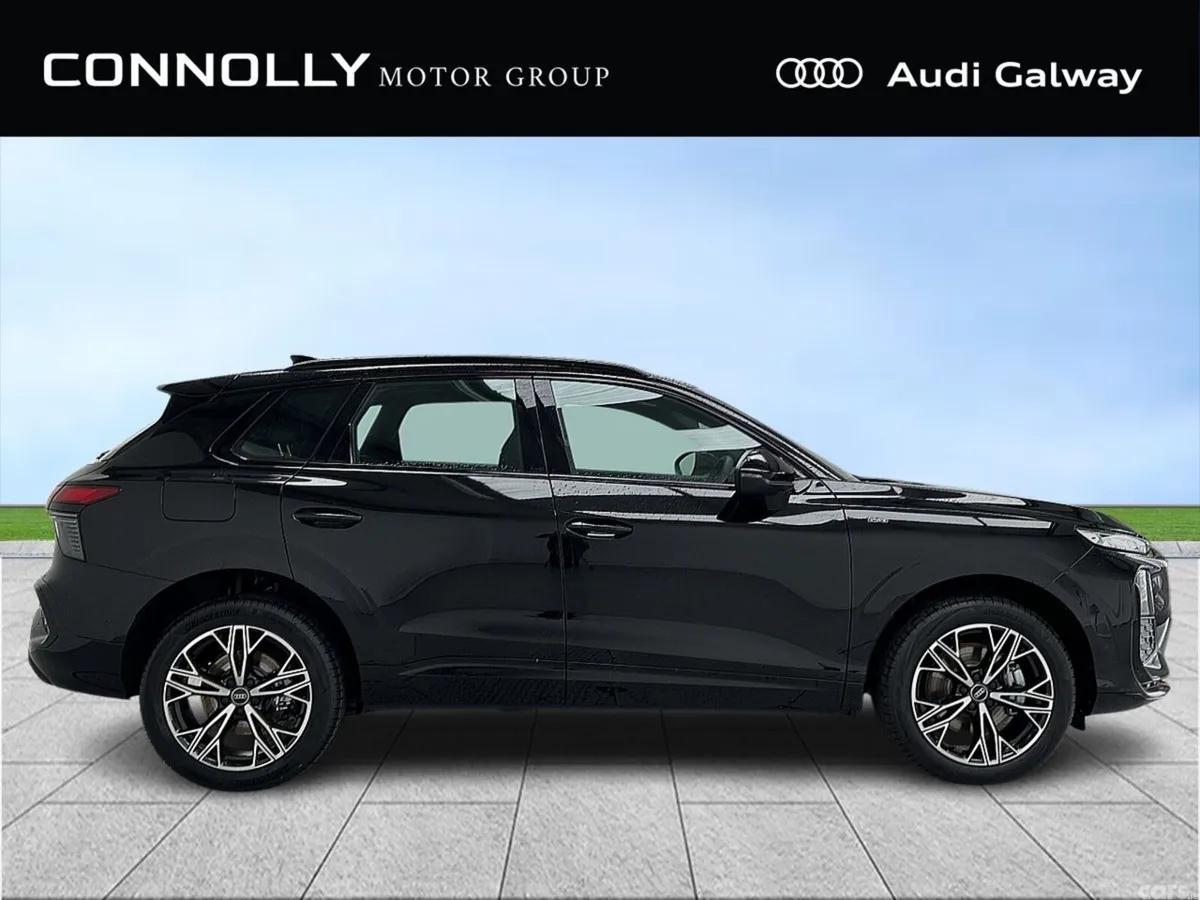 Audi Q3 SUV, Petrol Plug-in Hybrid, 2027, Black