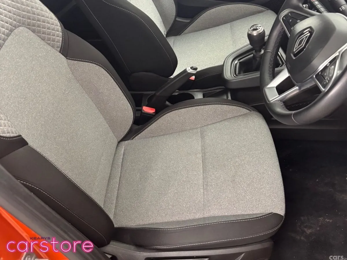 Renault Clio Hatchback, Petrol, 2024, Orange