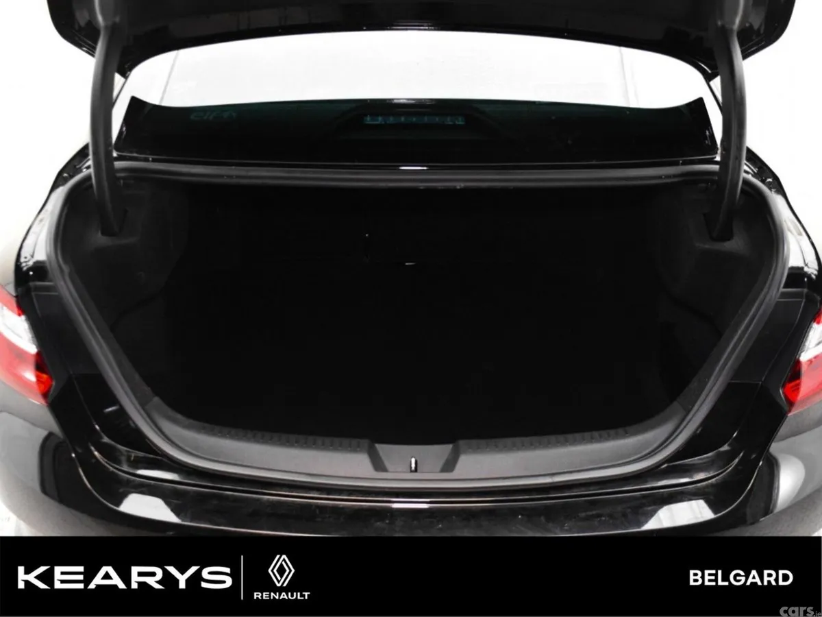 Renault Megane Saloon, Petrol, 2020, Black