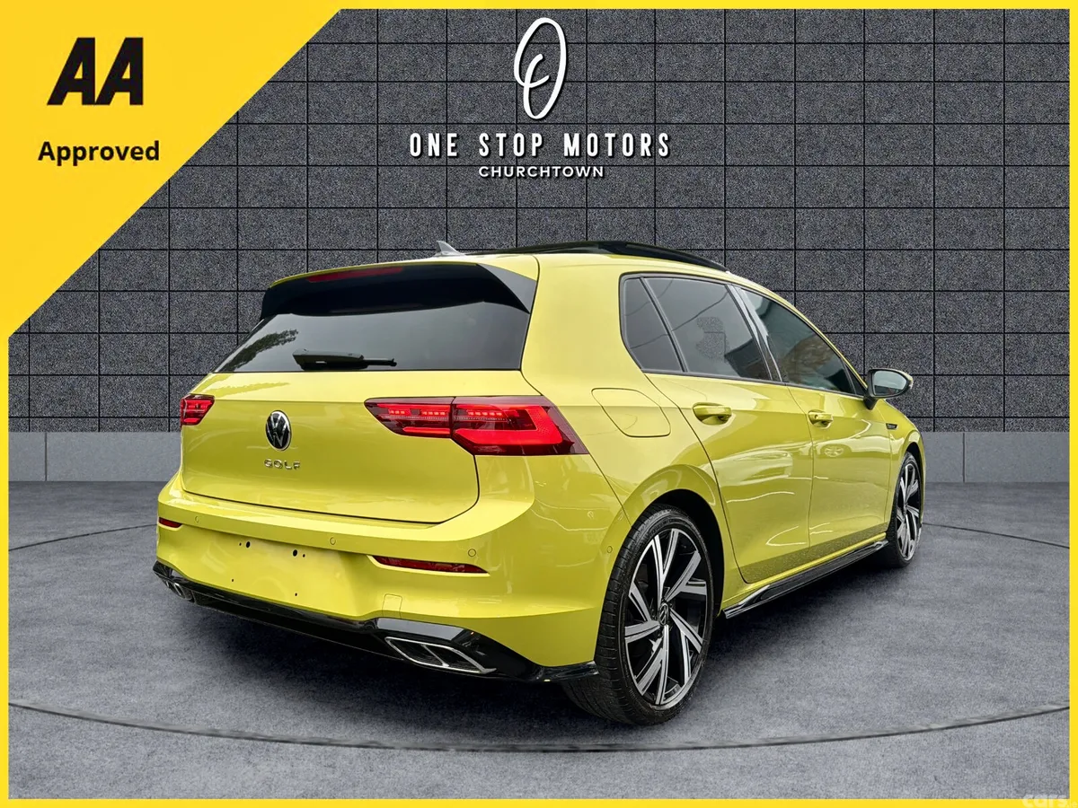 Volkswagen Golf Hatchback, Diesel, 2023, Gold