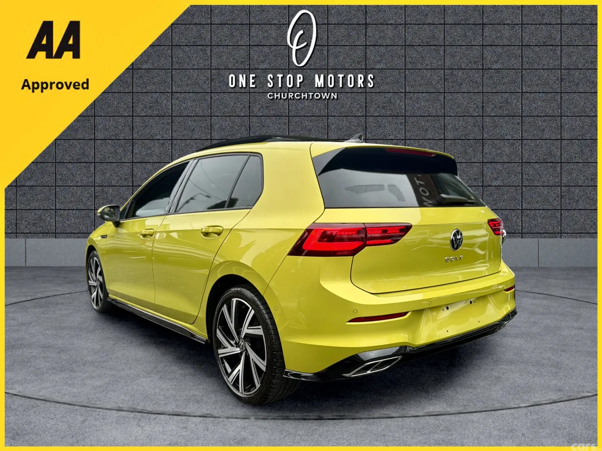 Volkswagen Golf Hatchback, Diesel, 2023, Gold