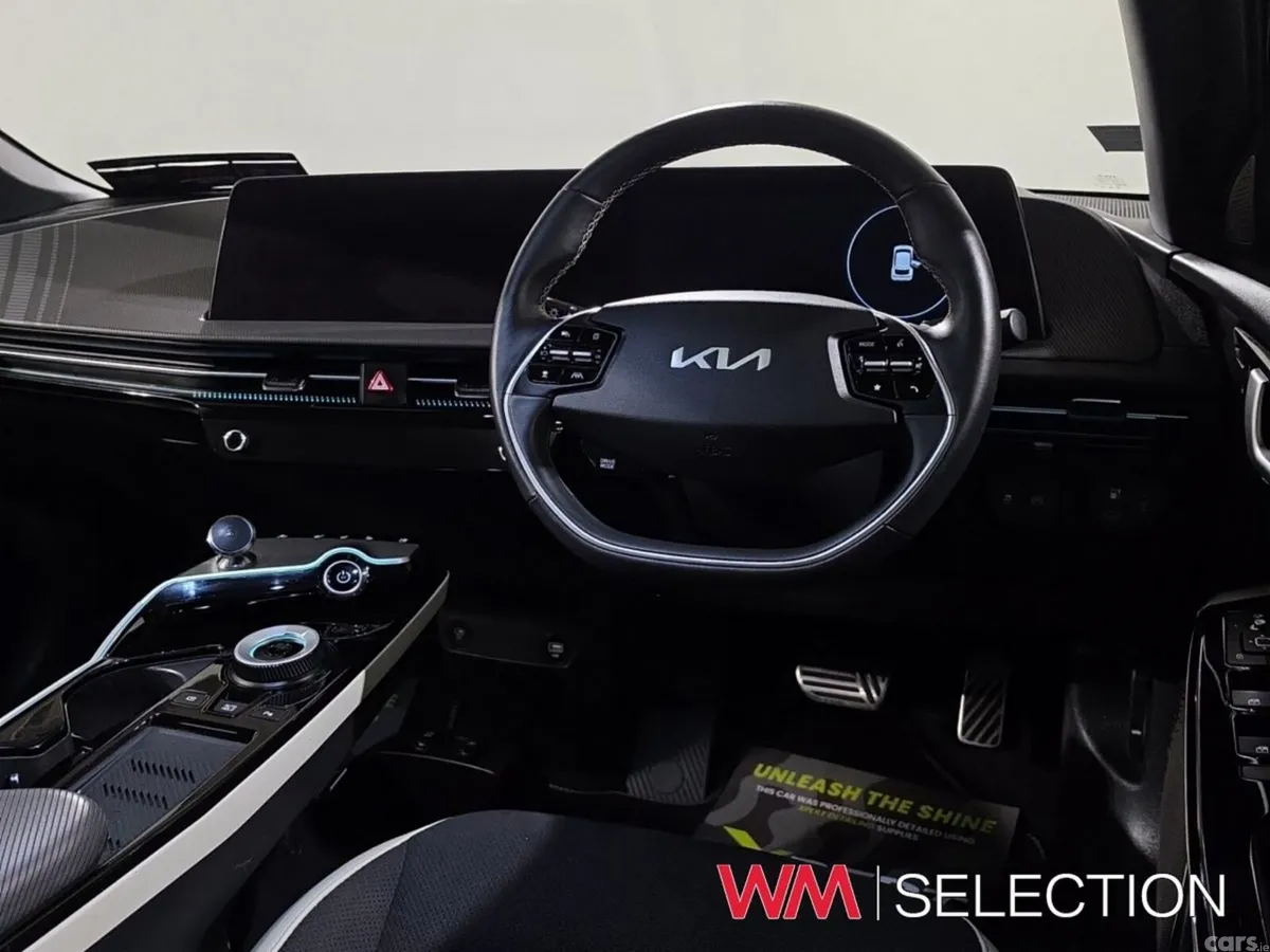 Kia EV6 MPV, Electric, 2024, Blue