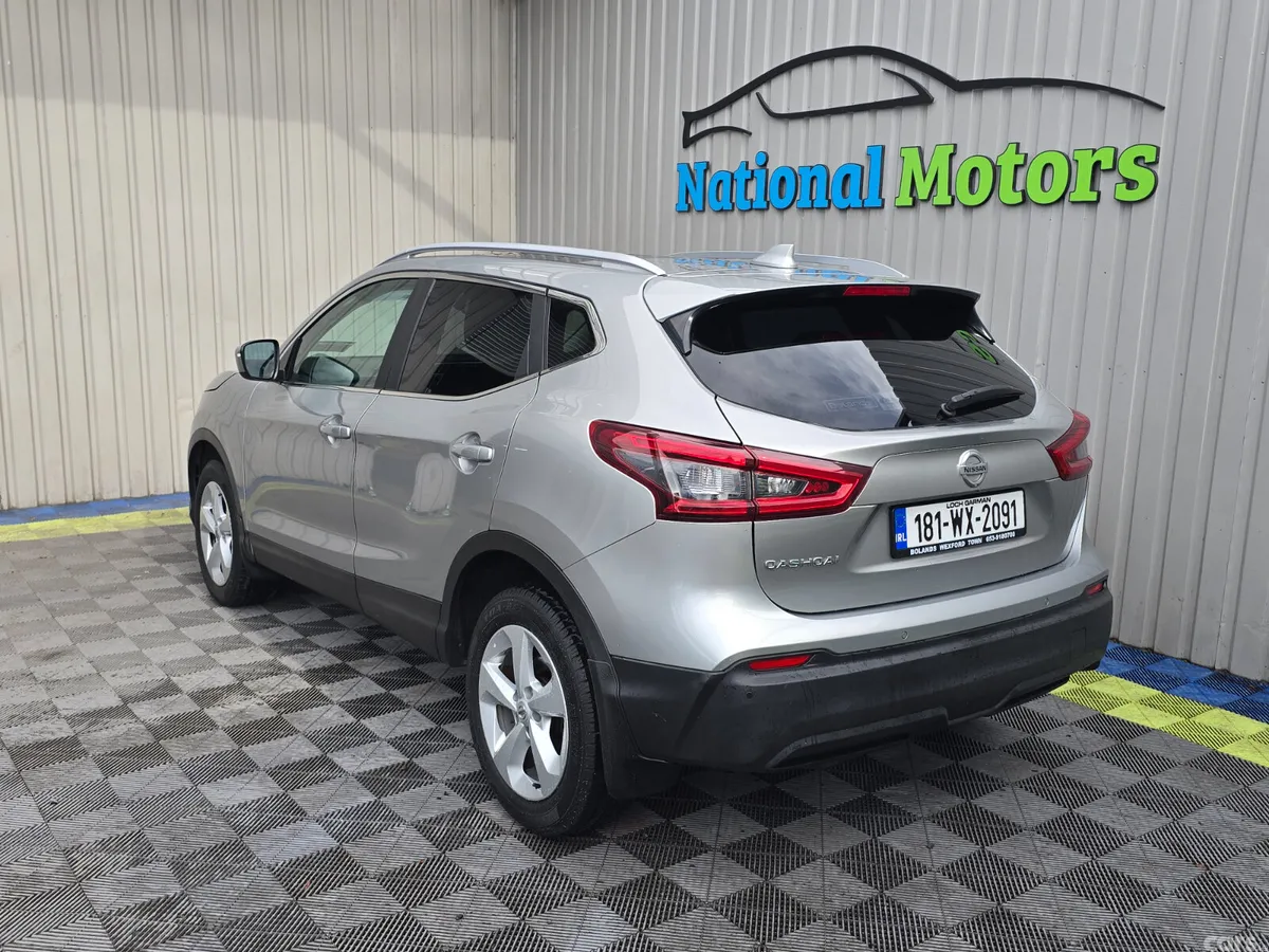 Nissan Qashqai MPV, Petrol, 2018, Grey