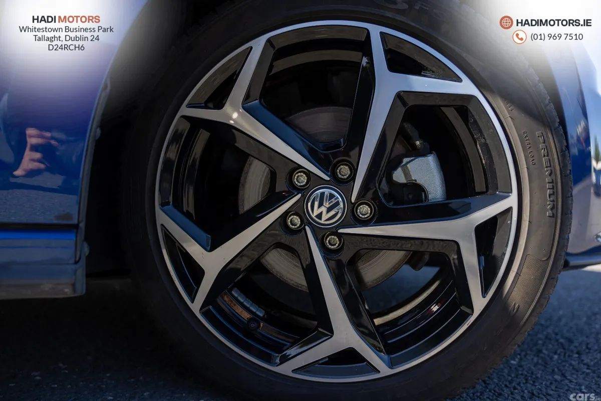Volkswagen Polo Hatchback, Petrol, 2019, Blue