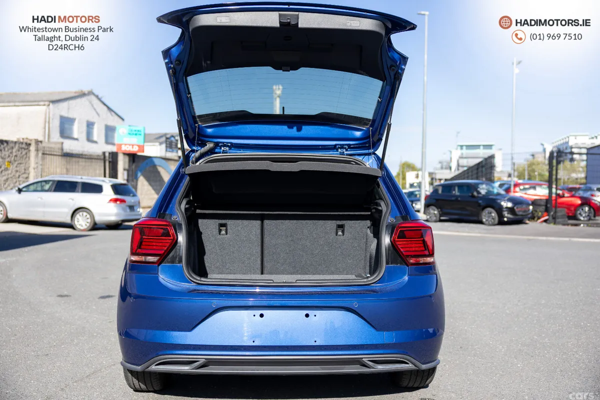 Volkswagen Polo Hatchback, Petrol, 2019, Blue