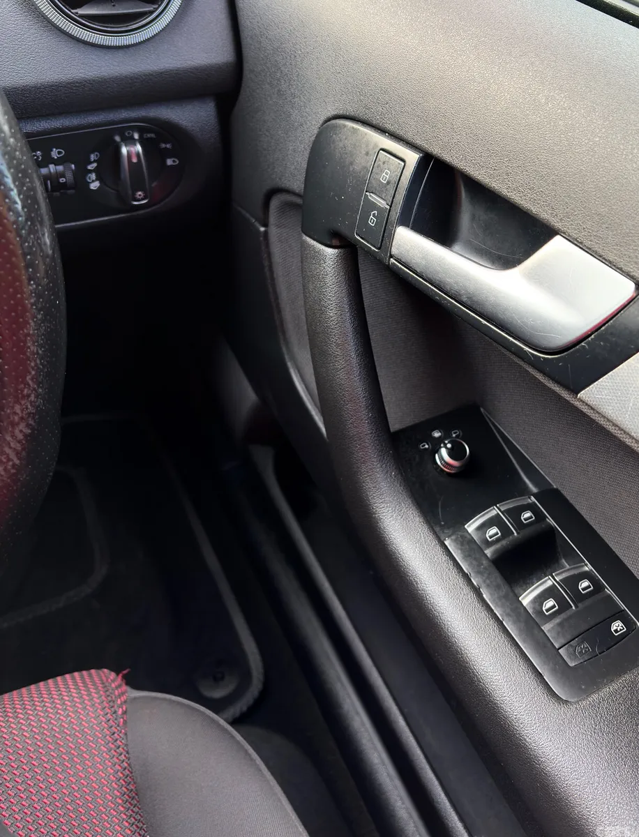 Audi A3 Hatchback, Diesel, 2011, Red