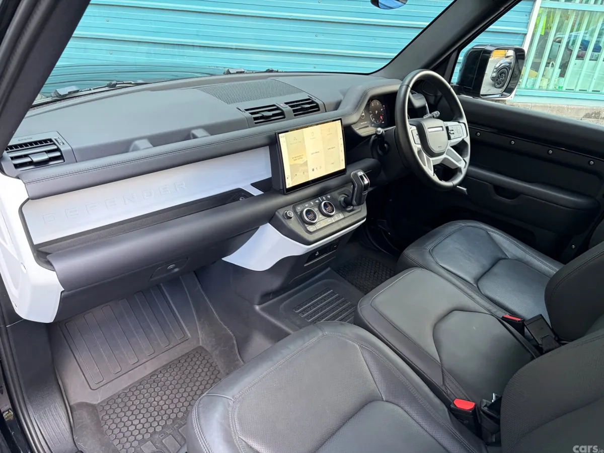 Land Rover Defender Van, Diesel, 2025, Black