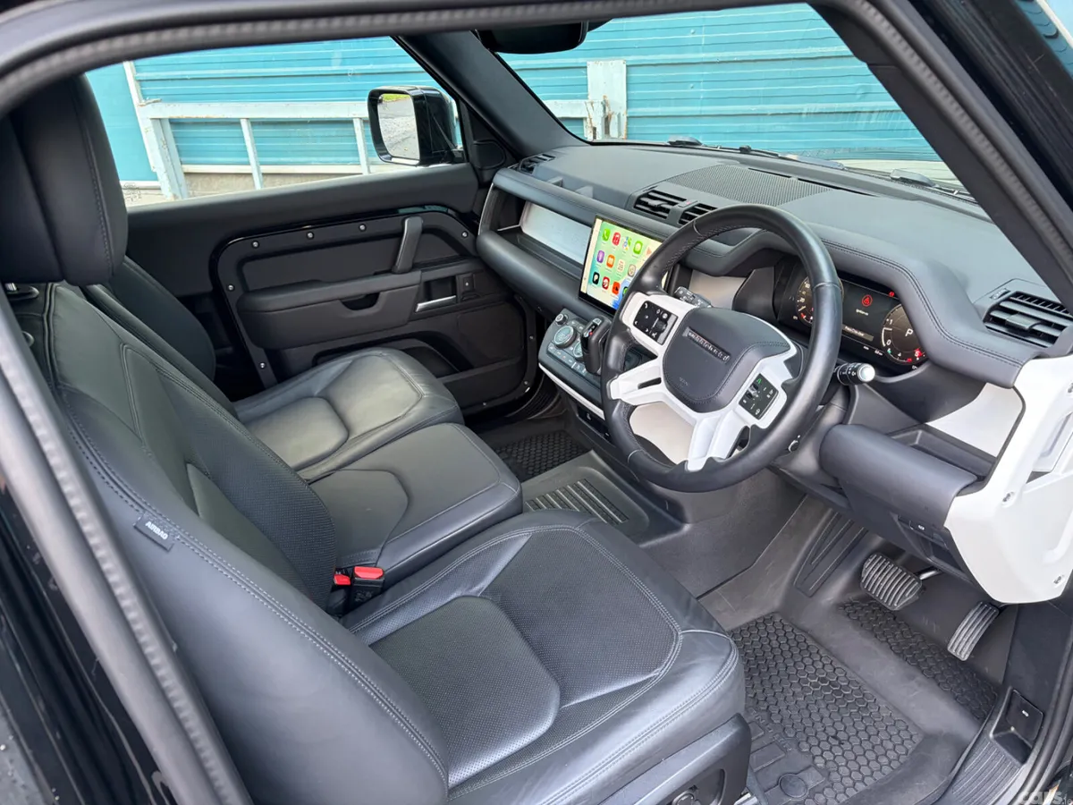 Land Rover Defender Van, Diesel, 2025, Black