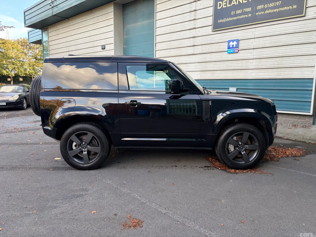 Land Rover Defender Van, Diesel, 2025, Black