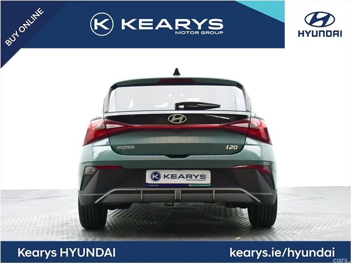 Hyundai i20 Hatchback, Petrol, 2024, Green