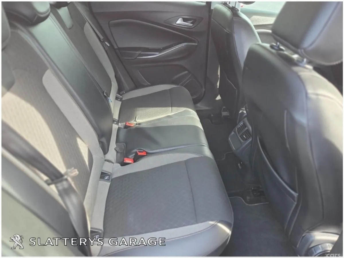 Opel Grandland X SUV, Diesel, 2021, Grey