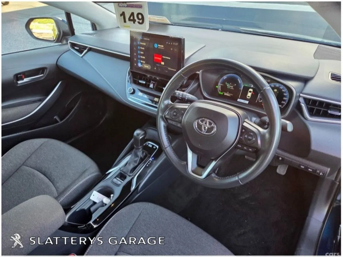 Toyota Corolla Saloon, Petrol Hybrid, 2024, Blue