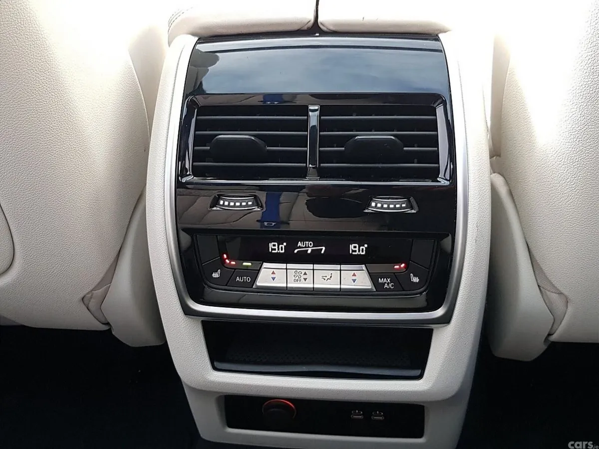 BMW X7 SUV, Diesel, 2020, Blue