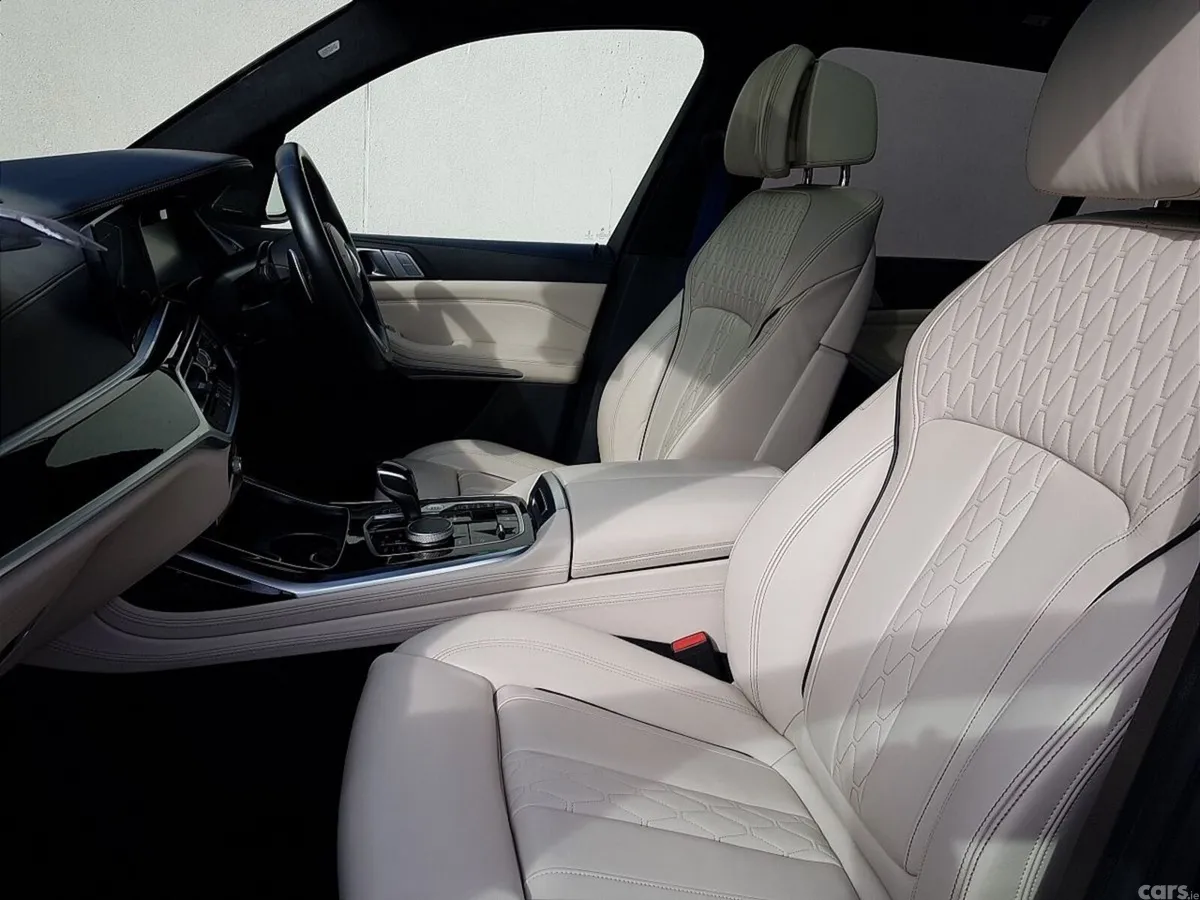 BMW X7 SUV, Diesel, 2020, Blue