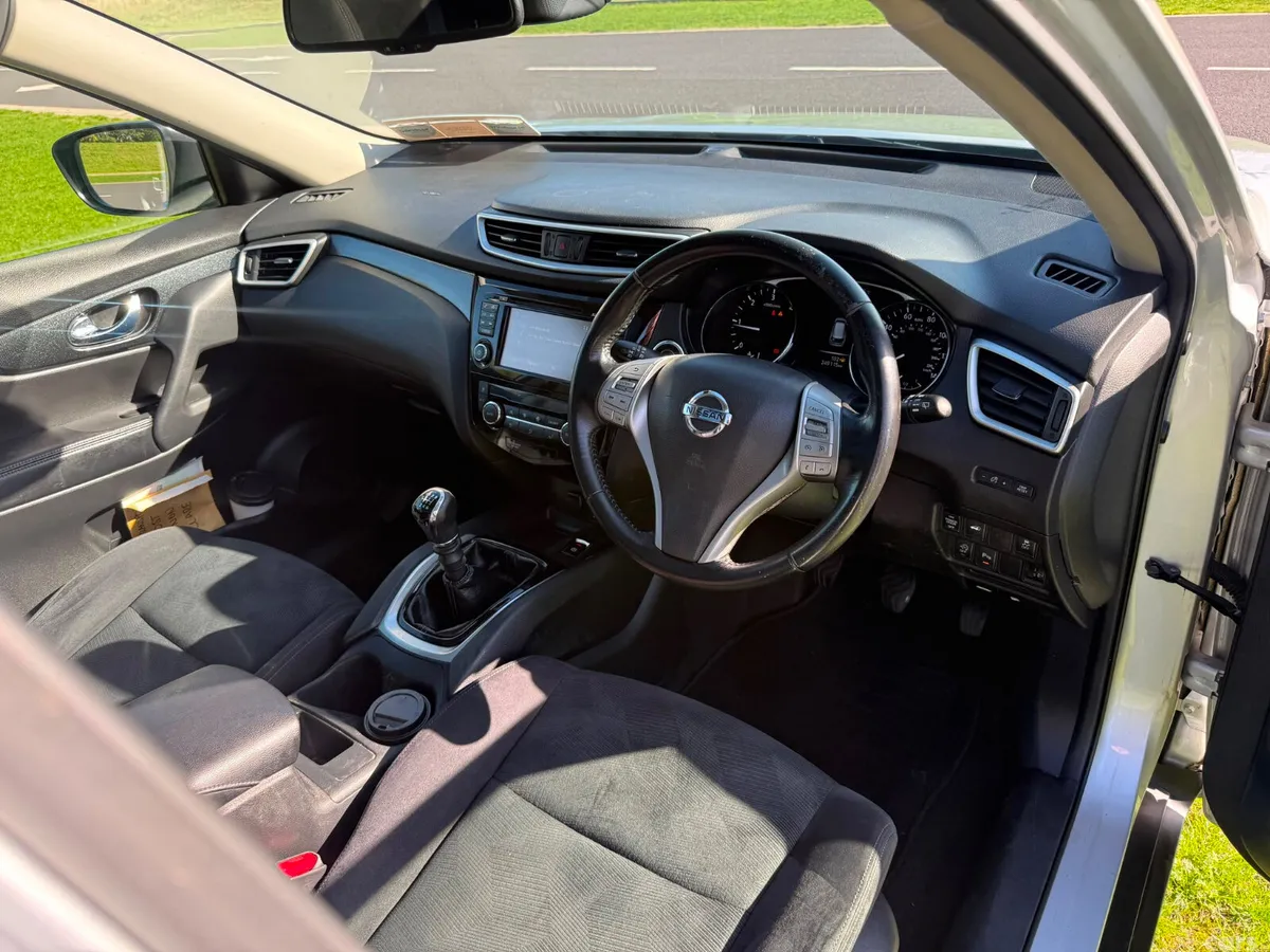 Nissan X-Trail SUV, Diesel, 2015, Silver