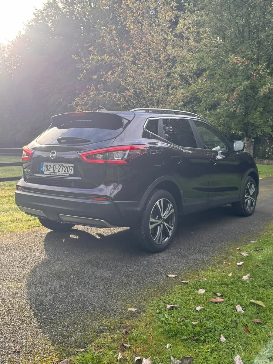 Nissan Qashqai Hatchback, Diesel, 2018, Black