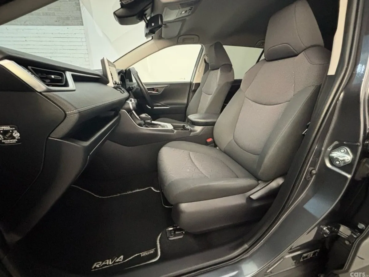 Toyota RAV4 SUV, Petrol Hybrid, 2021, Grey