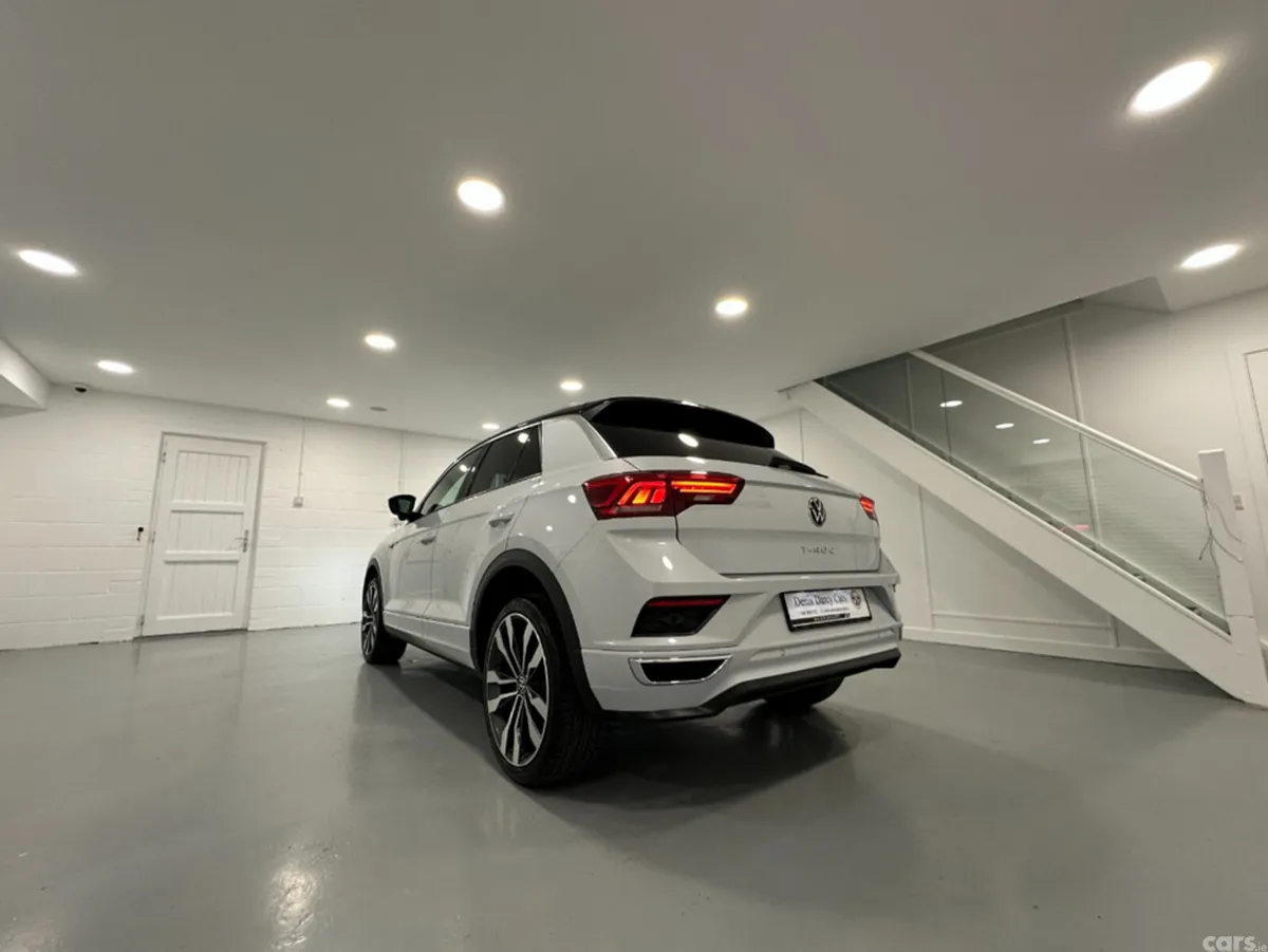 Volkswagen T-Roc SUV, Diesel, 2021, Silver