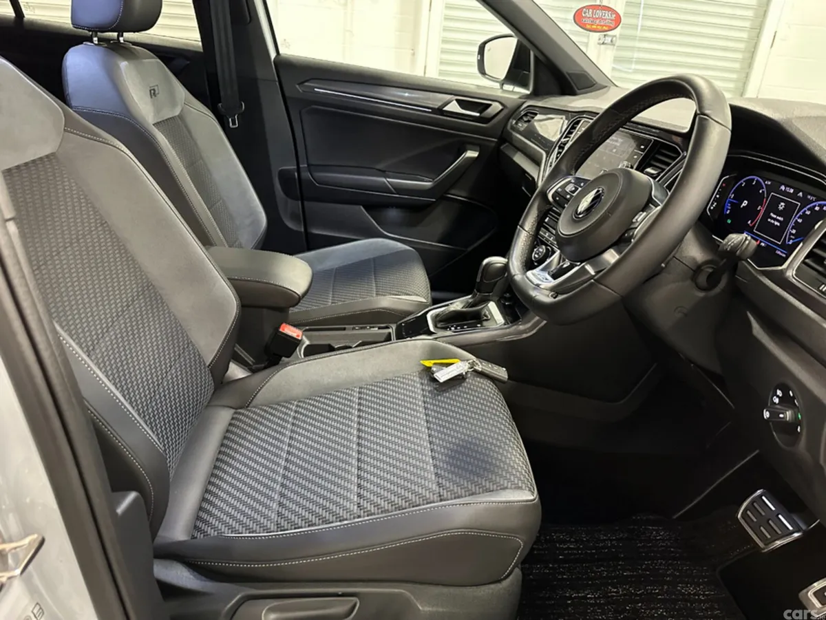 Volkswagen T-Roc SUV, Diesel, 2021, Silver