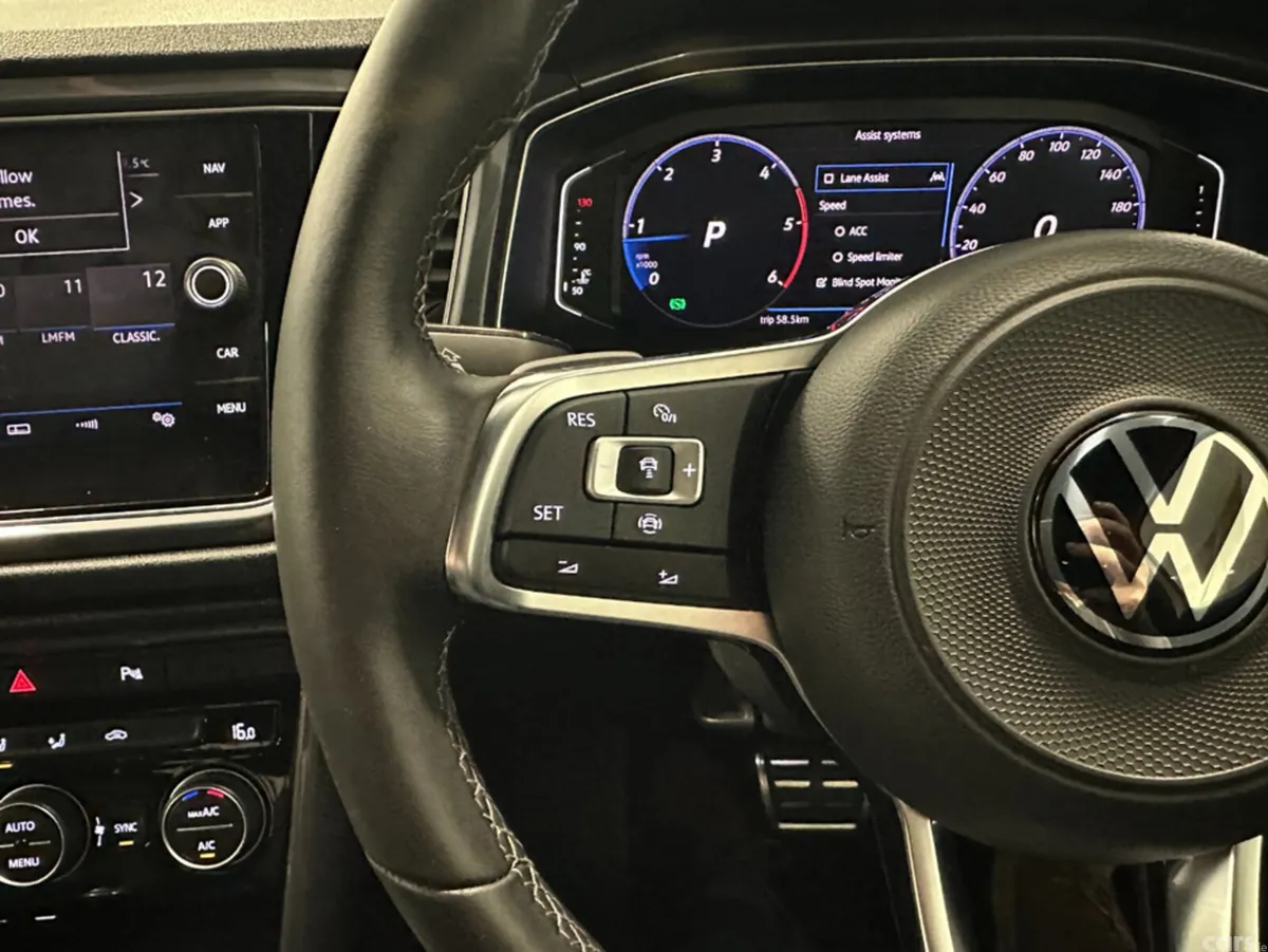 Volkswagen T-Roc SUV, Diesel, 2021, Silver