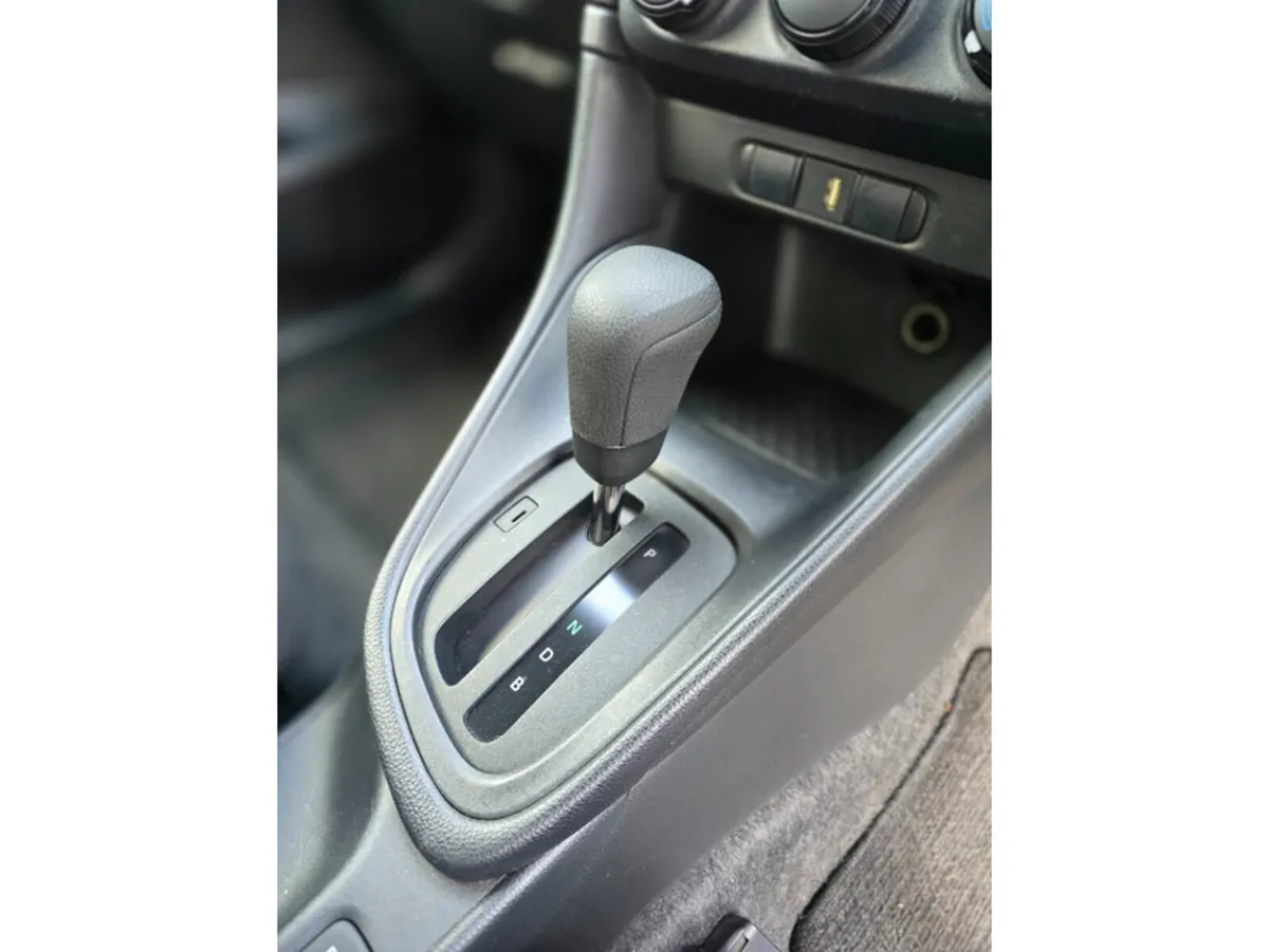 Toyota Yaris Hatchback, Petrol, 2020, Black