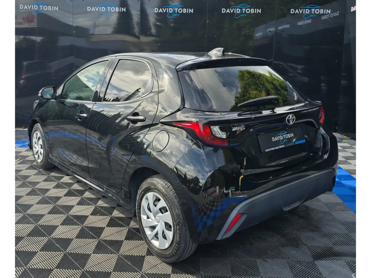 Toyota Yaris Hatchback, Petrol, 2020, Black