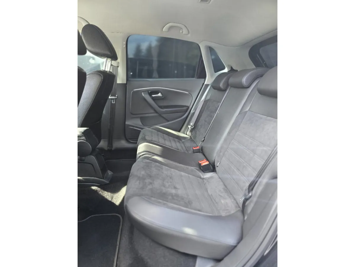 Volkswagen Polo Hatchback, Petrol, 2017, Black