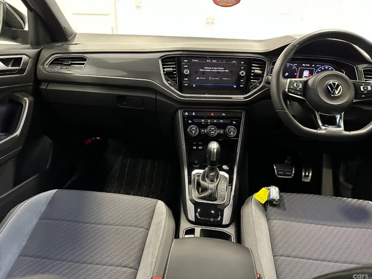 Volkswagen T-Roc SUV, Diesel, 2021, Silver