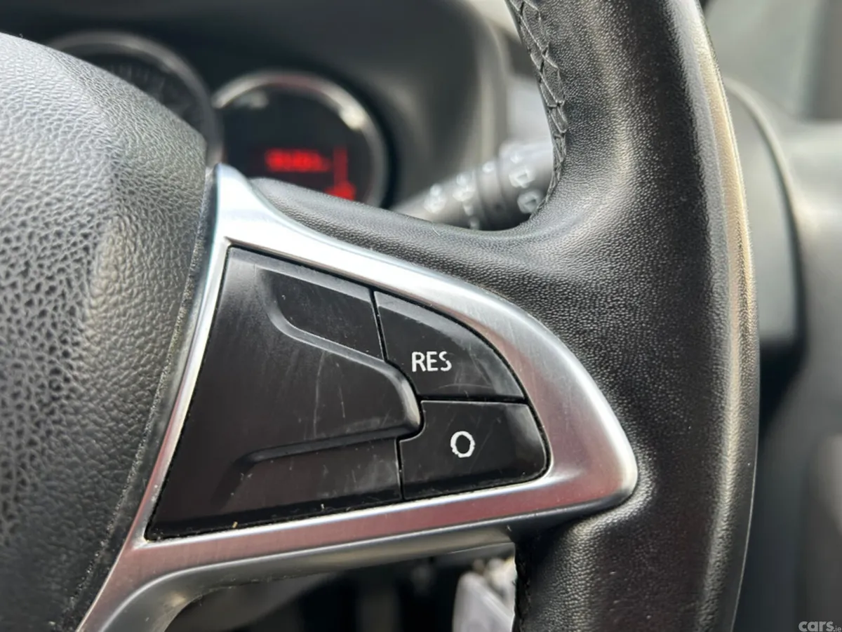 Dacia Sandero Hatchback, Petrol, 2018, Grey