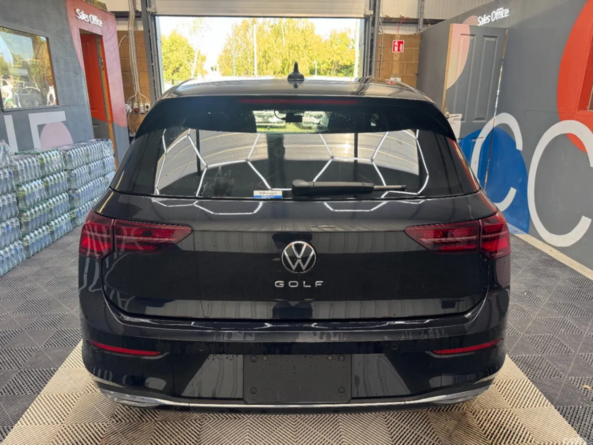 Volkswagen Golf Hatchback, Diesel, 2023, Black
