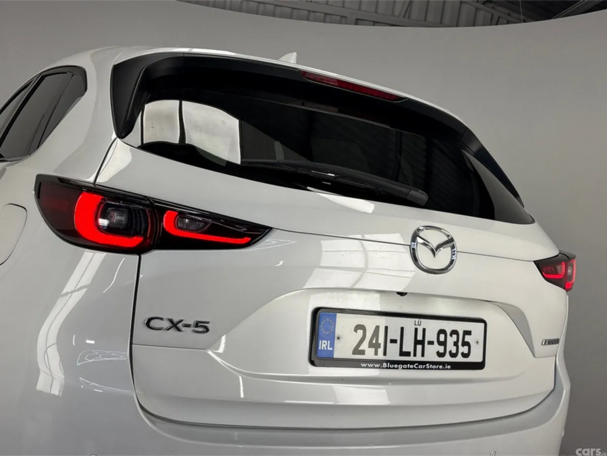 Mazda CX-5 MPV, Petrol, 2024, White