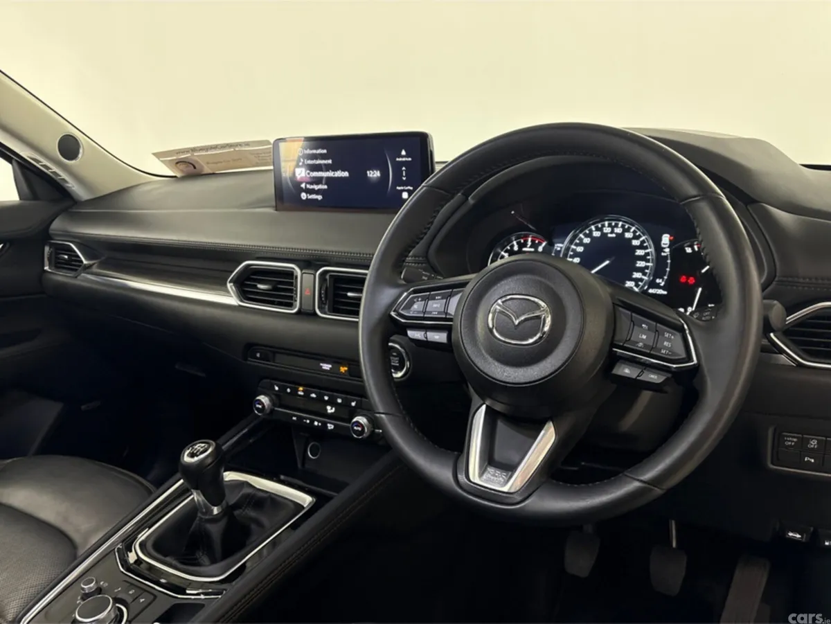 Mazda CX-5 MPV, Petrol, 2024, White