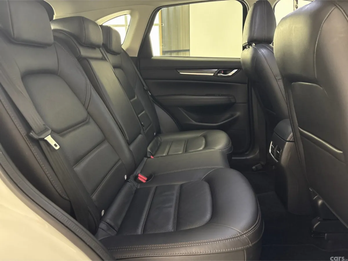 Mazda CX-5 MPV, Petrol, 2024, White