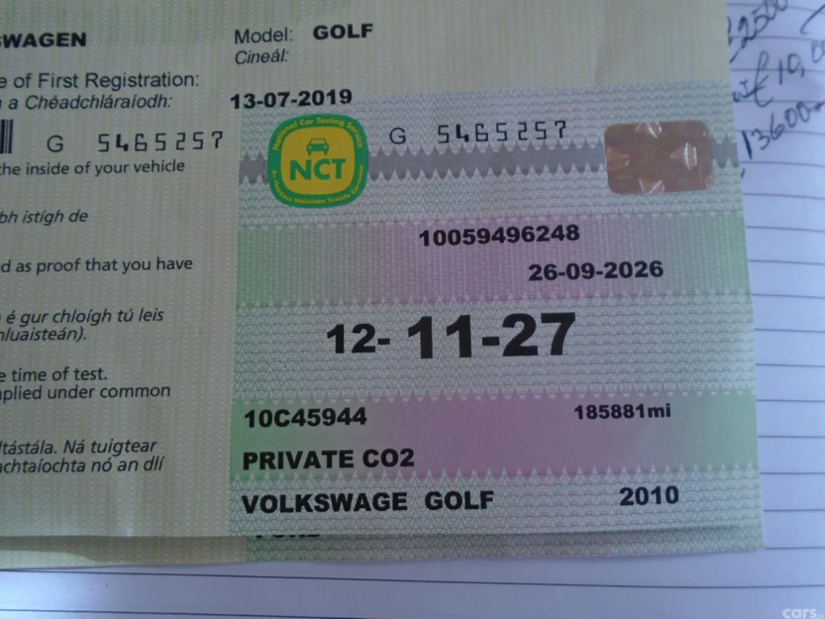 Volkswagen Golf Hatchback, Diesel, 2010, White