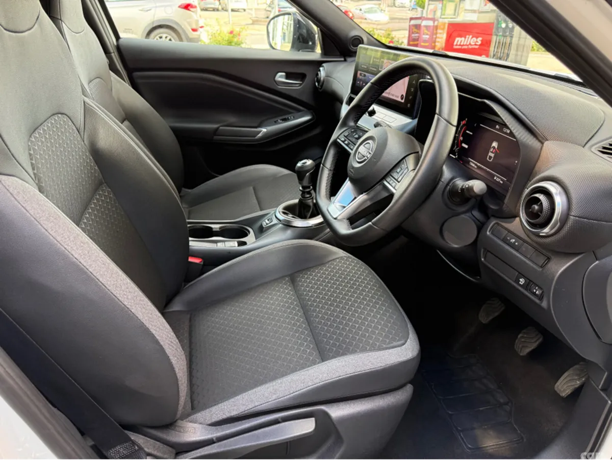 Nissan Juke Hatchback, Petrol, 2026, White